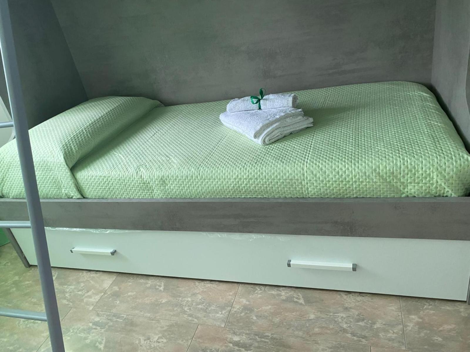 Luca'S House Bed & Breakfast Giovinazzo Exterior photo